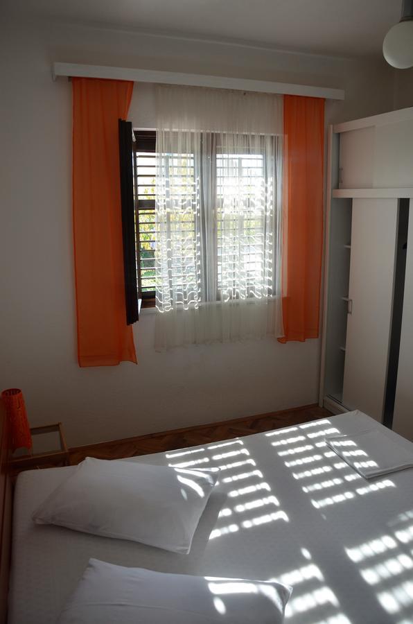 Apartments Dara โรกอซนิซา ภายนอก รูปภาพ