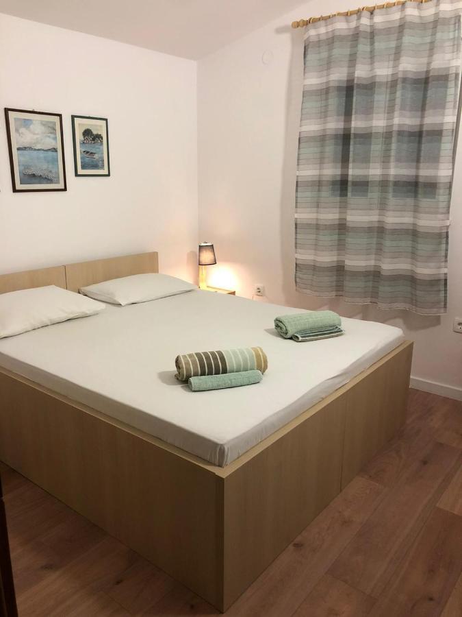 Apartments Dara โรกอซนิซา ภายนอก รูปภาพ